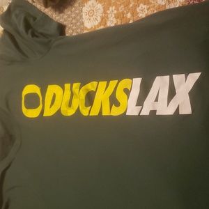 SHORT SLEEVE NIKE TSHIRT. DRI FIT. MENS MEDIUM